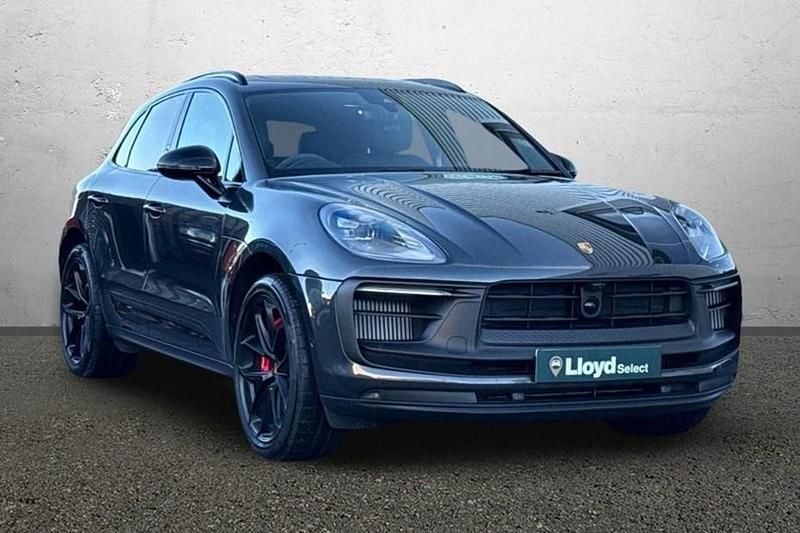 Used 2024 Porsche Macan SUV | £77,460 (Fair price) - Image 1/1