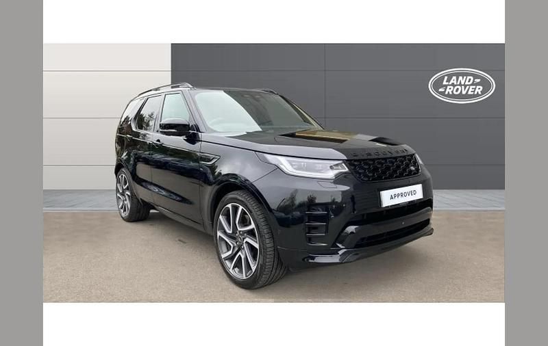 Black Used 2025 Land Rover Discovery 5 HSE Dynamic SUV | £69,832 - Image 1/4
