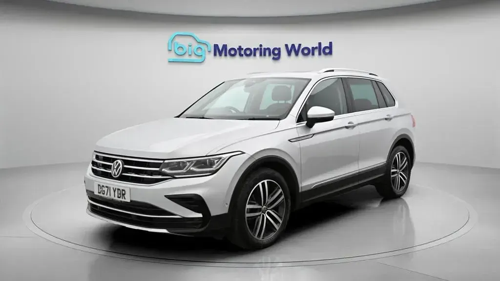 Used VW Tiguan Elegance 150 HP (110 kW) 2021 Silver SUV