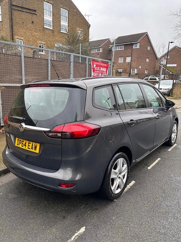 Used Vauxhall Zafira 2015 Grey MPV
