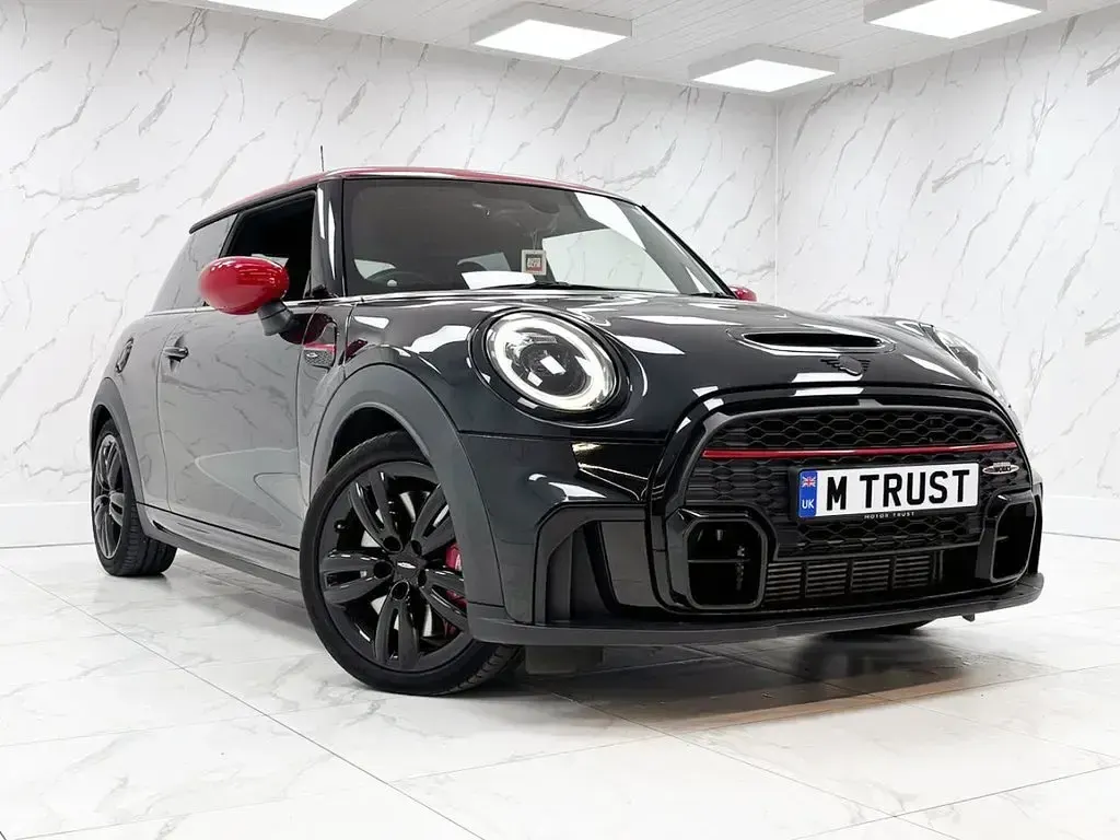Used Mini John Cooper Works Hatch 231 HP (169 kW) 2022 Black Hatchback