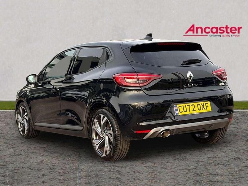 Used Renault Clio V RS Line 90 HP (66 kW) 2023 Black Hatchback