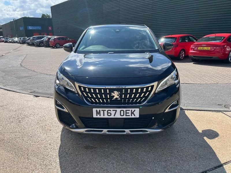Used Peugeot 3008 Allure 130 HP (95 kW) 2017 Black Hatchback