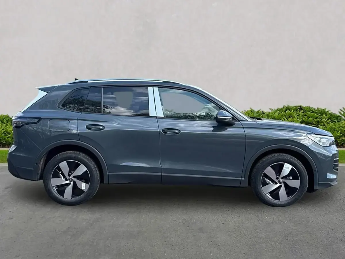 Used VW Tiguan Match 150 HP (110 kW) 2026 Grey SUV