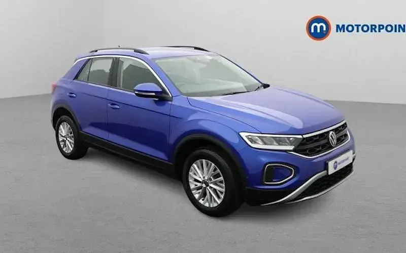 Used VW T-Roc Life 110 HP (80 kW) 2023 SUV