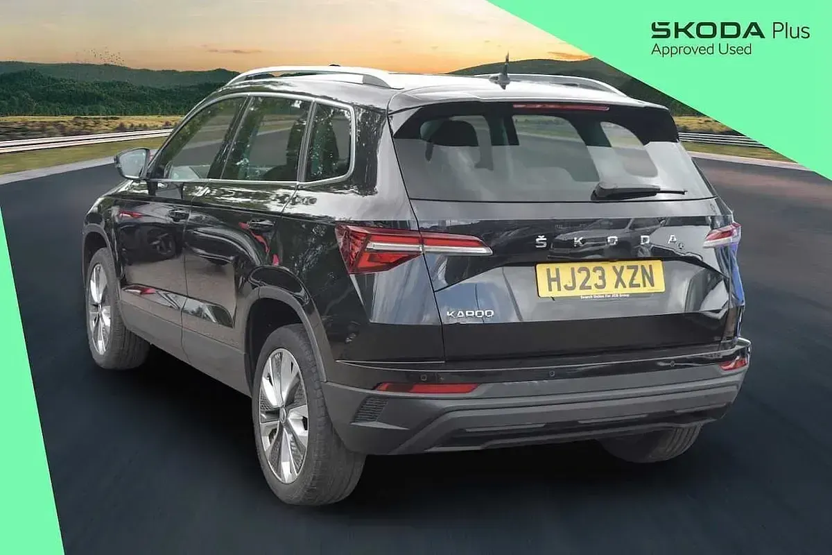 Used Skoda Karoq SE L 150 HP (110 kW) 2023 Black magic pearl effect SUV