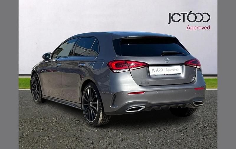Used Mercedes A180 AMG Line Premium Plus 134 HP (98 kW) 2023 Grey Hatchback