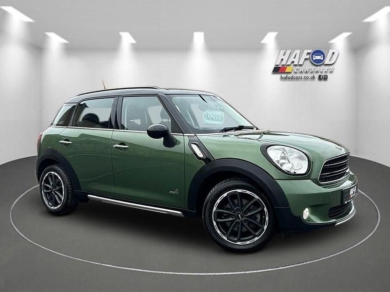Green Used 2016 Mini Cooper D Countryman SUV | £11,999 (Expensive) - Image 1/4