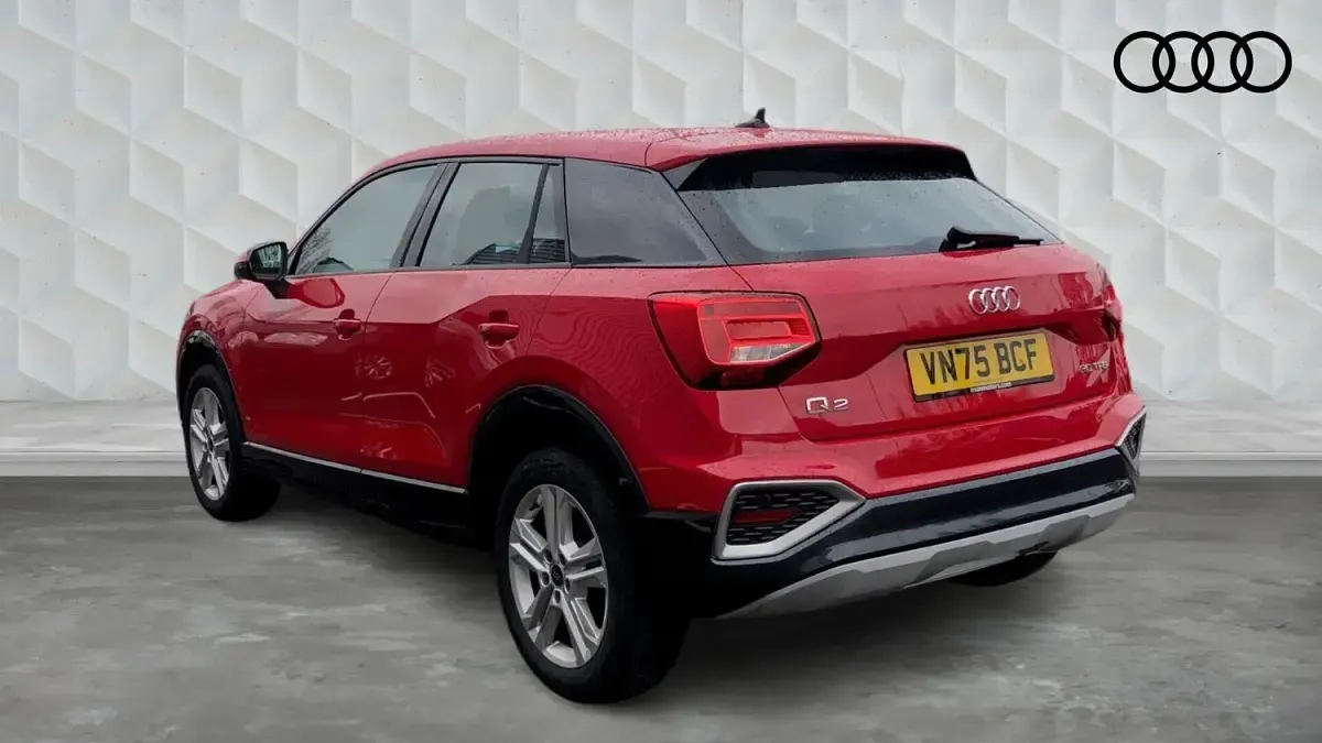 Used Audi Q2 Sport 110 HP (80 kW) 2025 Progressive red SUV