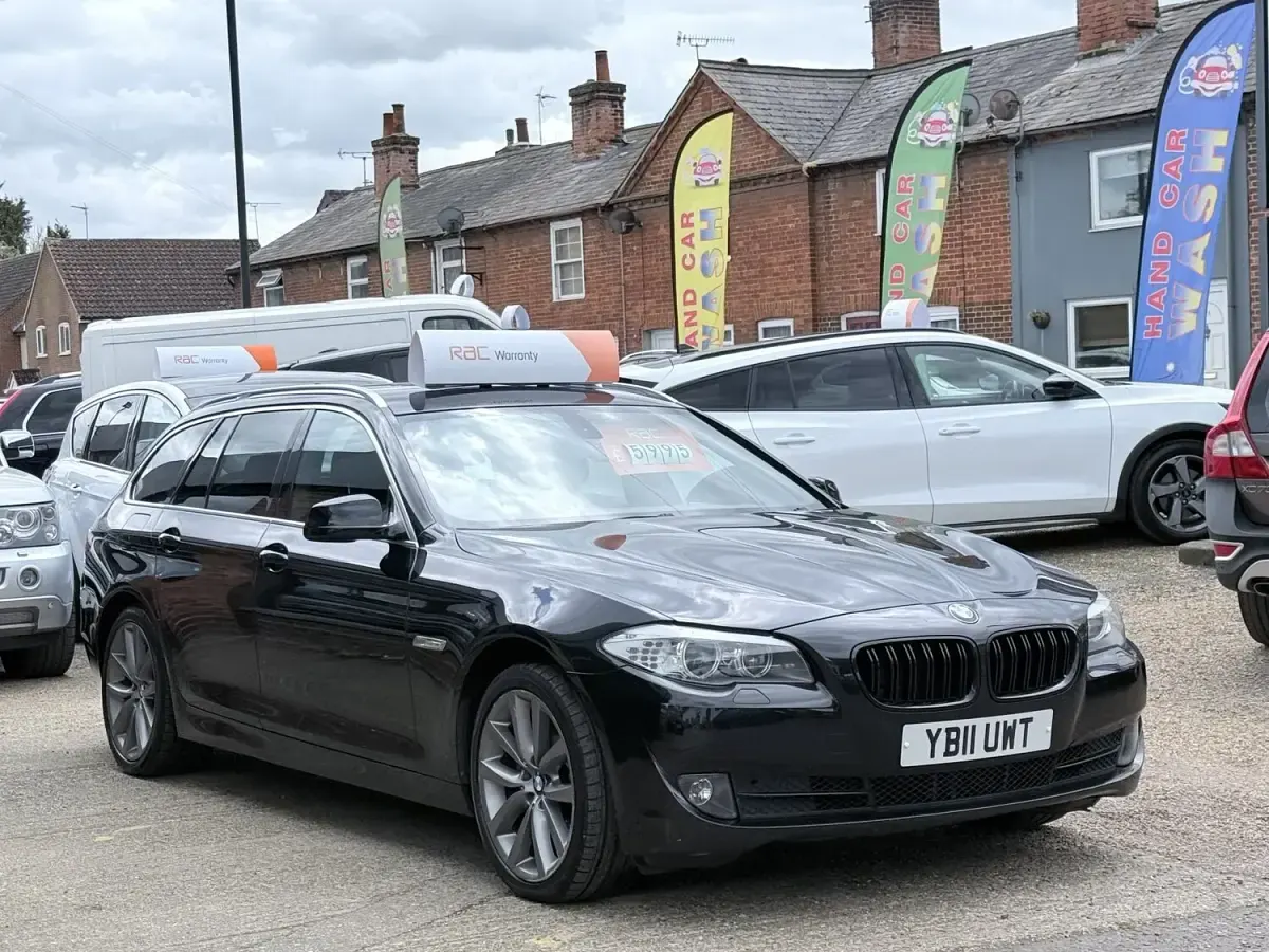 Used BMW 520 Executive 2011 Black Estate