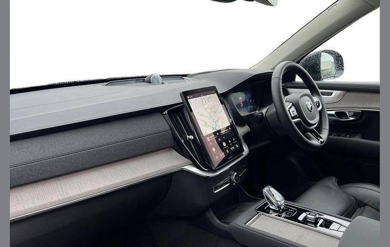 Usado Volvo XC90 Ultra 455 HP (334 kW) 2025 Vermelho SUV