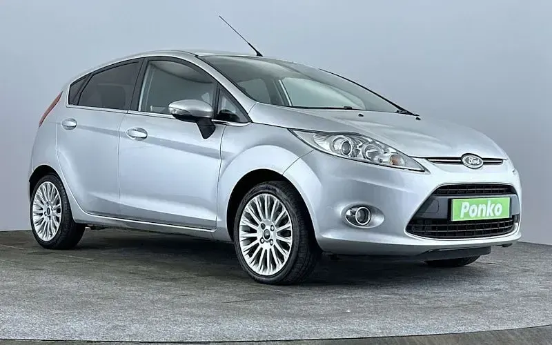 Used Ford Fiesta Titanium 70 HP (51 kW) 2012 Hatchback