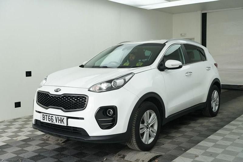 Used Kia Sportage 114 HP (83 kW) 2016 White SUV