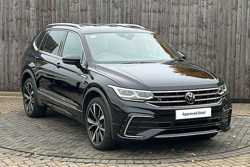 Black Used 2022 VW Tiguan Allspace R-line SUV | £30,999 (Fair price) - Image 1/4