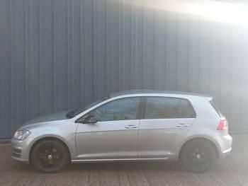 Used VW Golf VII Edition 115 HP (84 kW) 2017 Blue Hatchback