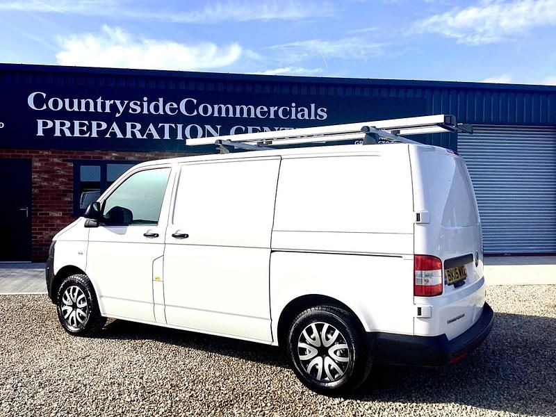 Used VW T6 115 HP (84 kW) 2015 White Van