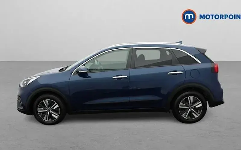 Used Kia Niro 141 HP (103 kW) 2021 Blue SUV