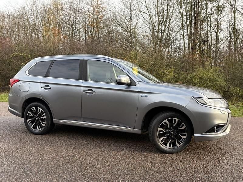 Used Mitsubishi Outlander P-HEV 2017 Grey SUV
