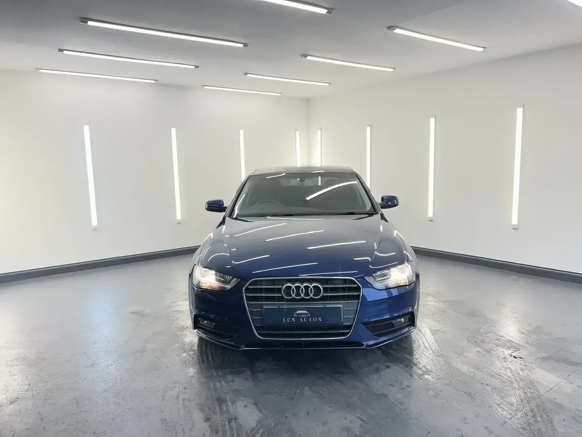Used Audi A4 2015 Blue Sedan