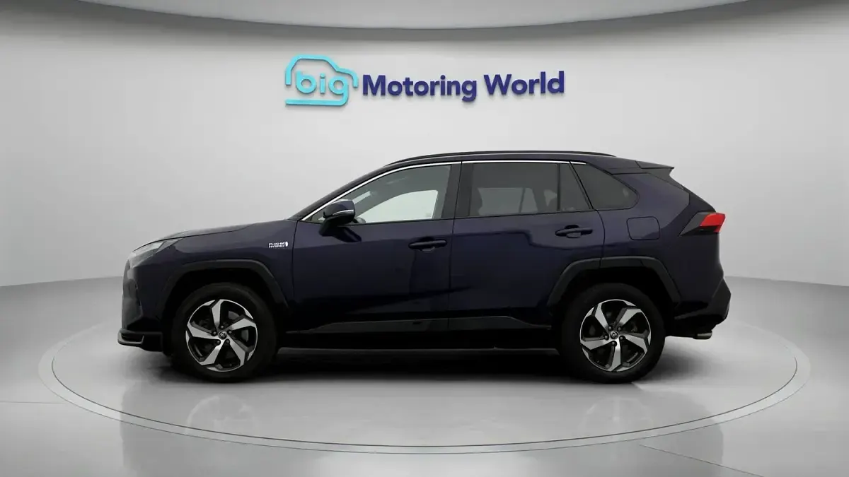 Used Toyota RAV4 Hybrid Design 306 HP (225 kW) 2022 Blue SUV
