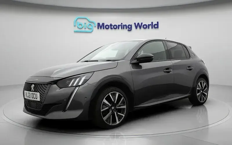 Used Peugeot 208 GTi 131 HP (96 kW) 2023 Hatchback