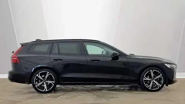 Used Volvo V60 Plus 194 HP (142 kW) 2026 Estate