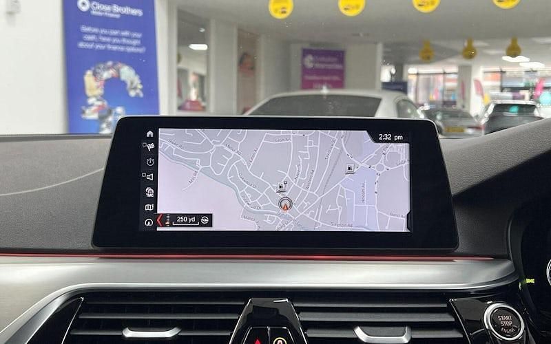 Used BMW 520 Efficient Dynamics 190 HP (139 kW) 2018 Sedan