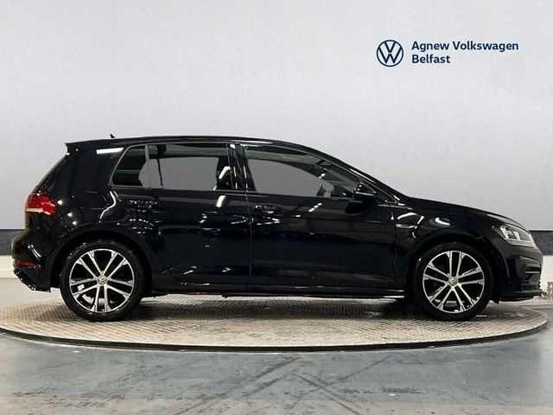 Used VW Golf VII R-line 150 HP (110 kW) 2019 Black Hatchback
