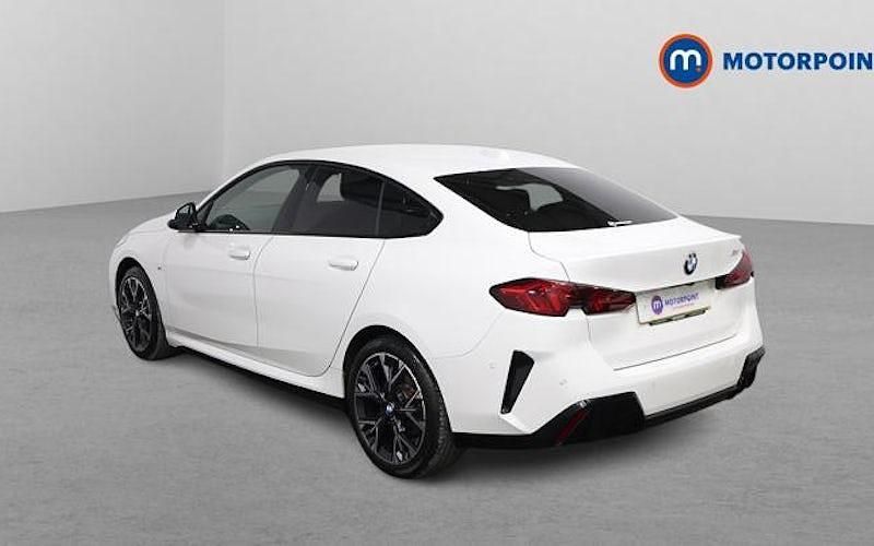 Second-hand BMW 220 M Sport 170 CP (125 kW) 2025 Alb Coupe