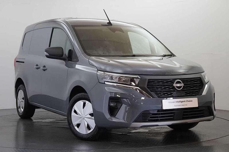 Grey Used 2023 Nissan Townstar Tekna Van | £15,498 (Good price) - Image 1/3