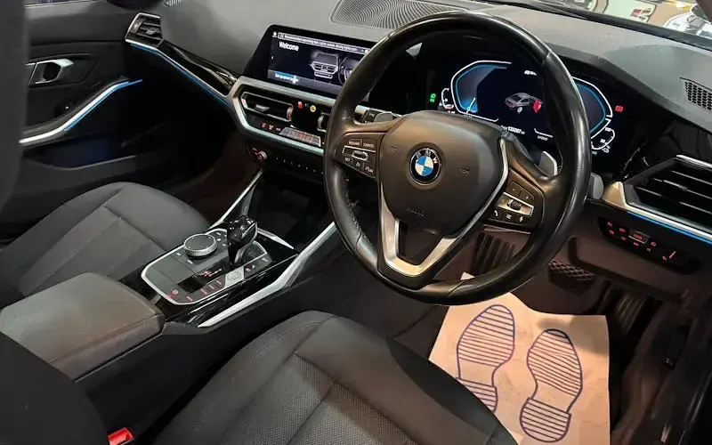 Used BMW 330e 292 HP (214 kW) 2021 Black Sedan