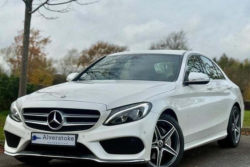 White Used 2014 Mercedes C220 AMG line Sedan | £12,000 (Fair price) - Image 1/1
