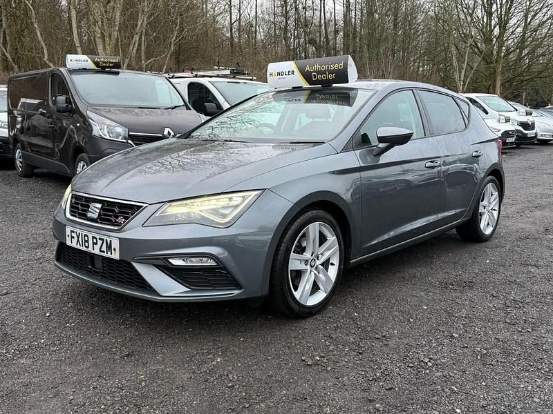 Begagnad Seat Leon FR 125 HK (91 kW) 2018 Grå Halvkombi
