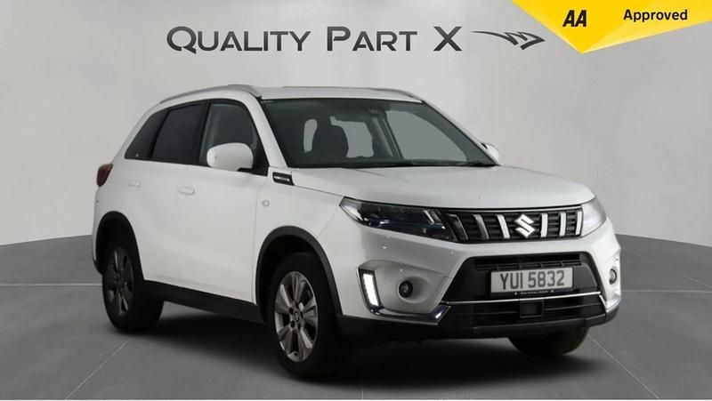 Used Suzuki Vitara SZ-T 129 HP (94 kW) 2022 White Hatchback