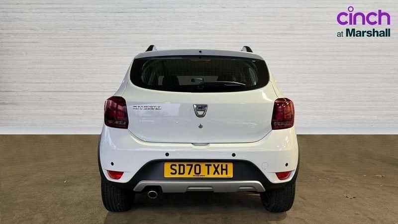 Used Dacia Sandero Comfort 90 HP (66 kW) 2020 White SUV