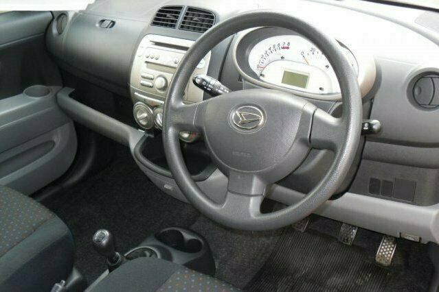 Used Daihatsu Sirion 68 HP (50 kW) 2008 Hatchback