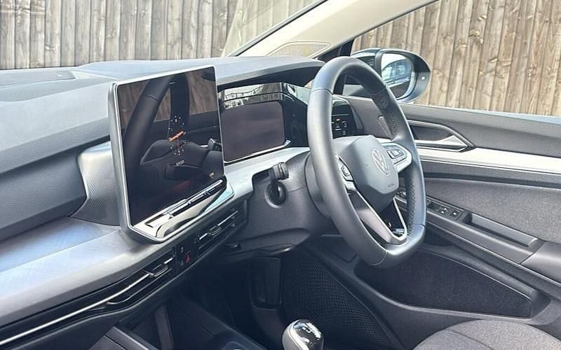 Used 2025 VW Golf VIII Match Hatchback | £22,999 (Fair price) - Image 1/4