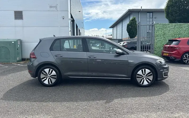 Used VW e-Golf 99 kW (135 HP) 2019 Hatchback