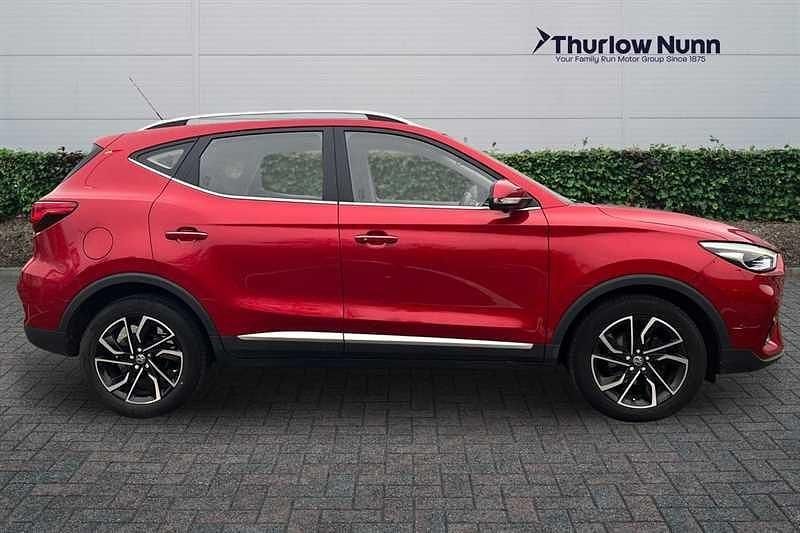 Used MG ZS Exclusive 111 HP (81 kW) 2022 Red SUV