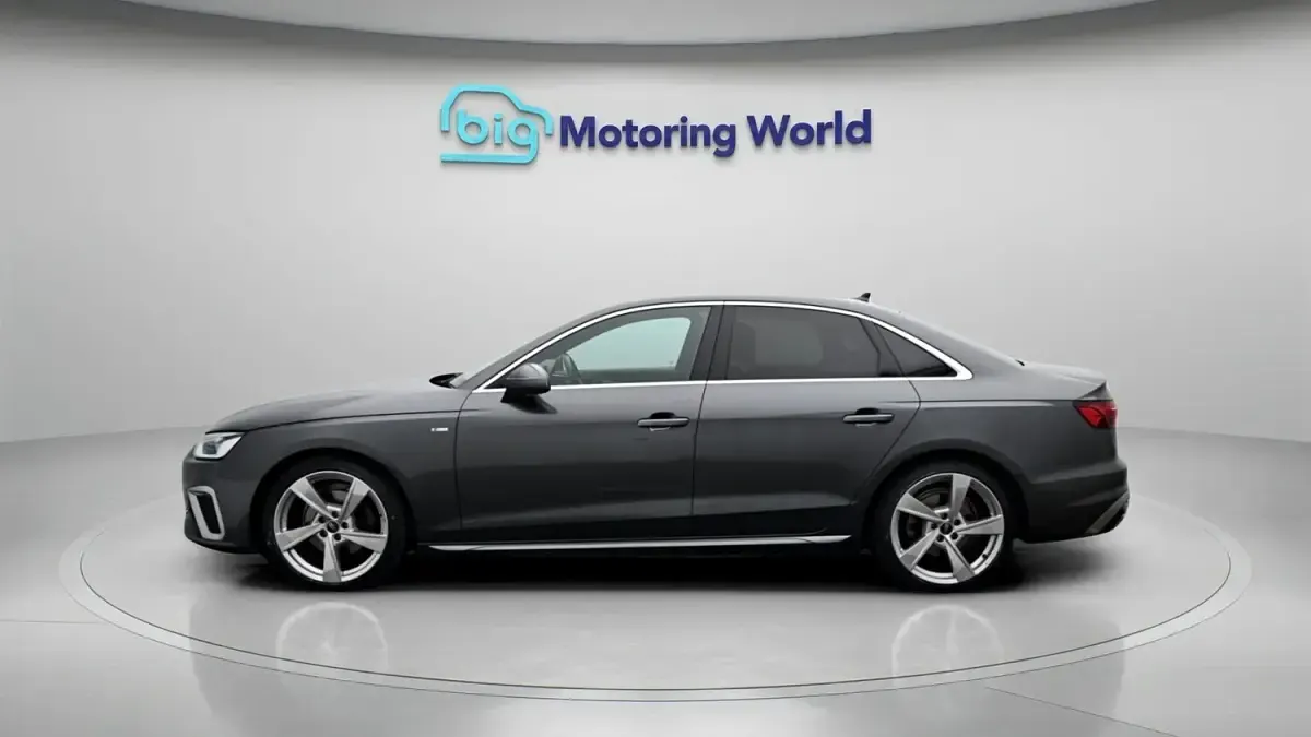 Used Audi A4 S-Line 148 HP (108 kW) 2023 Grey Sedan