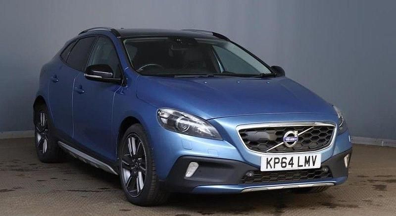 Blue Used 2014 Volvo V40 CC Estate | £6,990 (Fair price) - Image 1/2