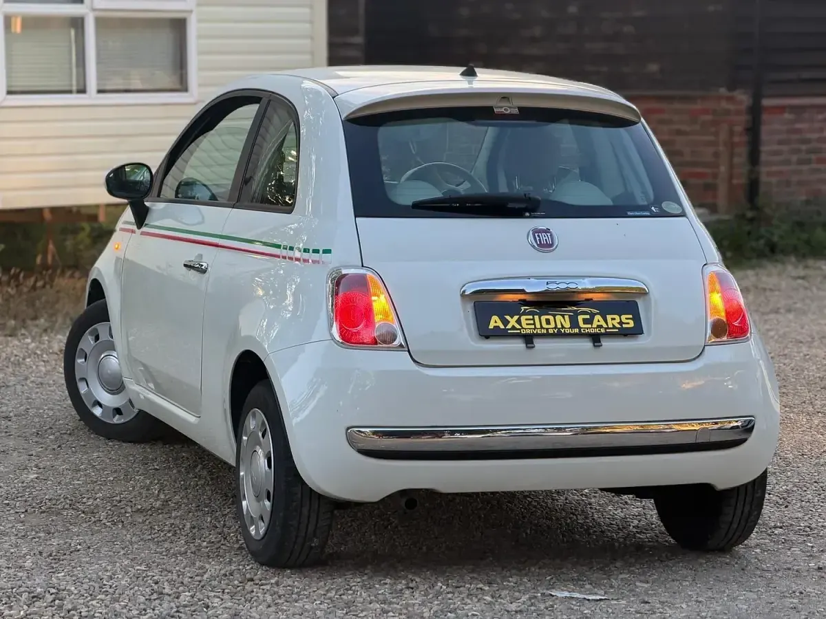 Used Fiat 500 2015 White Hatchback