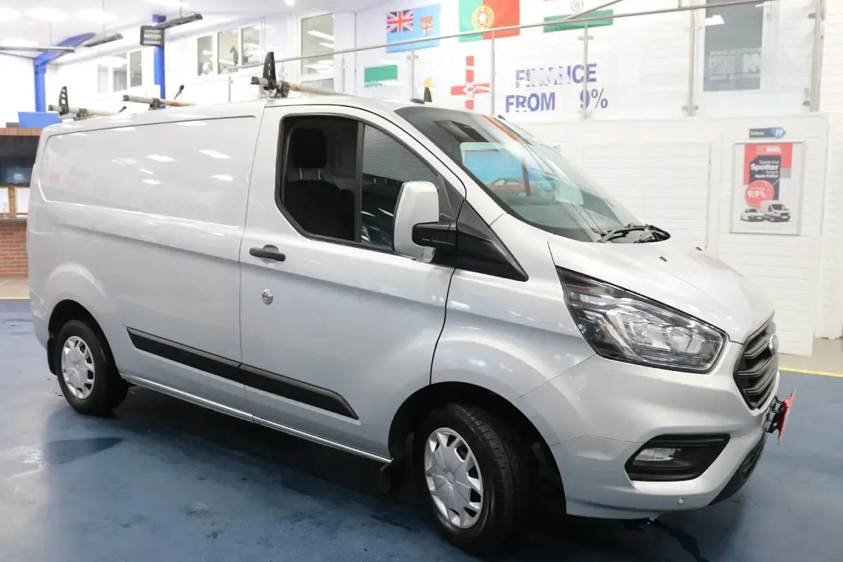 Used Ford Transit Custom Trend 130 HP (95 kW) 2019 Silver Van