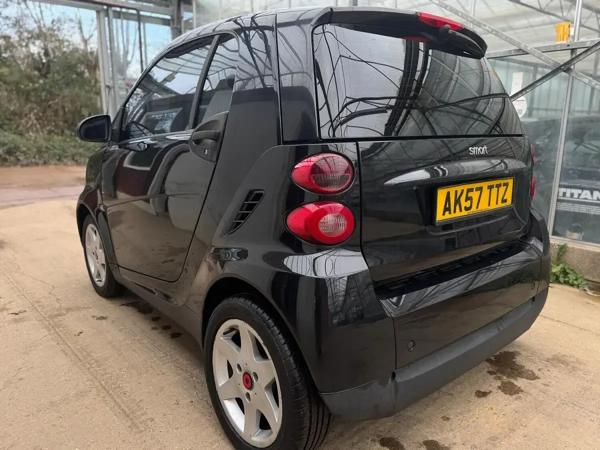Used Smart ForTwo Coupé Pure 71 HP (52 kW) 2007 Black Coupe