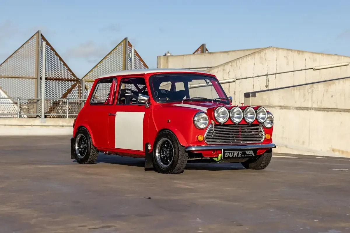 Used Rover Mini 116 HP (85 kW) 1995 Red Sedan