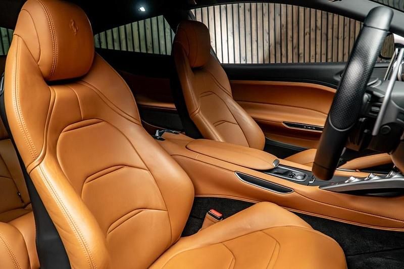 Used Ferrari GTC4Lusso 690 HP (507 kW) 2017 Grey Estate