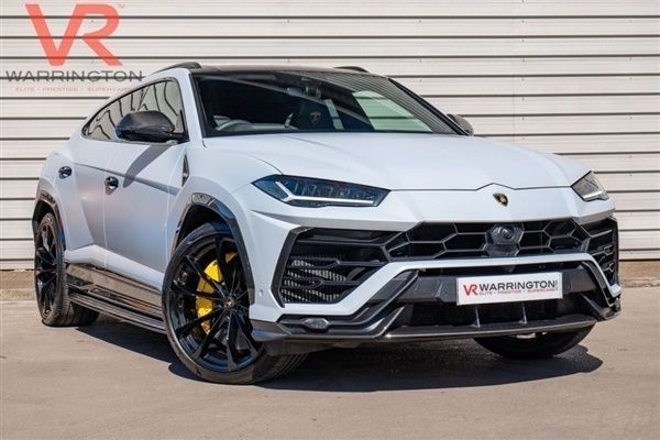 Black Used 2020 Lamborghini Urus SUV | £165,000 (A bit pricey) - Image 1/1