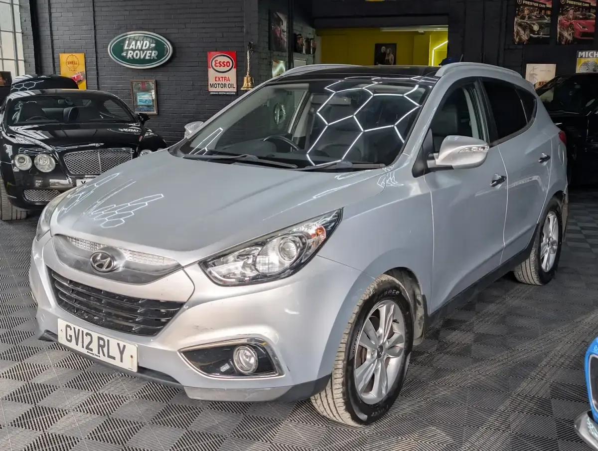 Used Hyundai ix35 Premium 115 HP (84 kW) 2012 Silver SUV