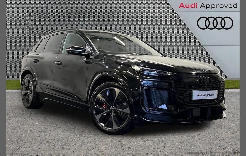 Black Used 2025 Audi SQ6 e-tron Advanced SUV | £64,800 (Good price) - Image 1/4
