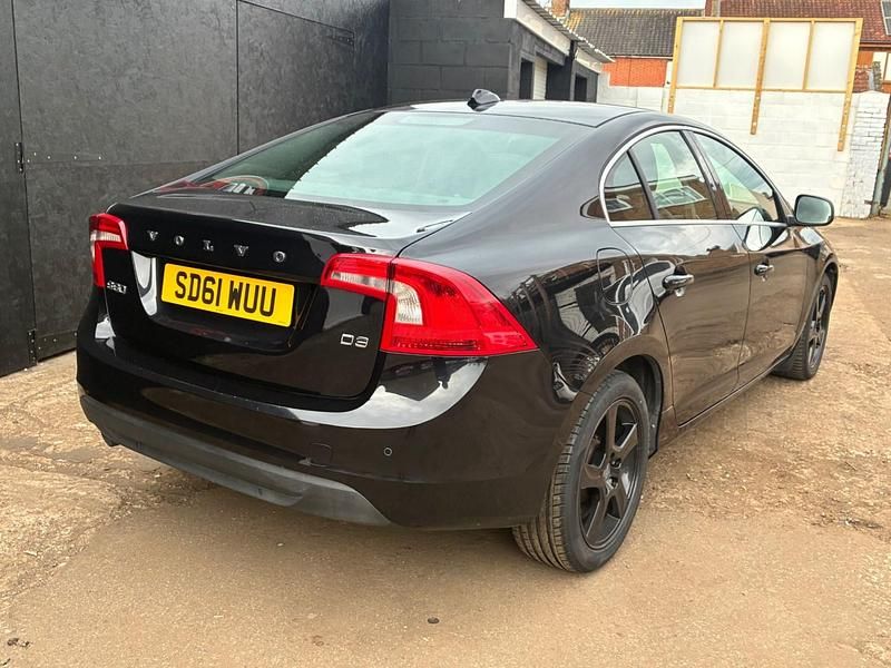 Used Volvo S60 SE 163 HP (119 kW) 2011 Black Sedan